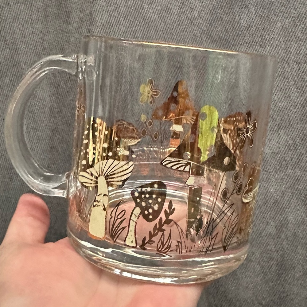 Vintage gold mushroom clear glass mug cup